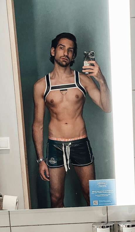 xzashx free model nudes pic