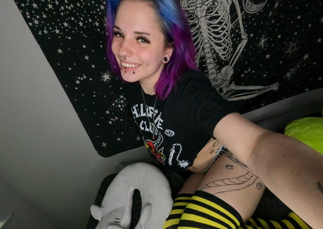 ssbbw granny onlyfans nude archive