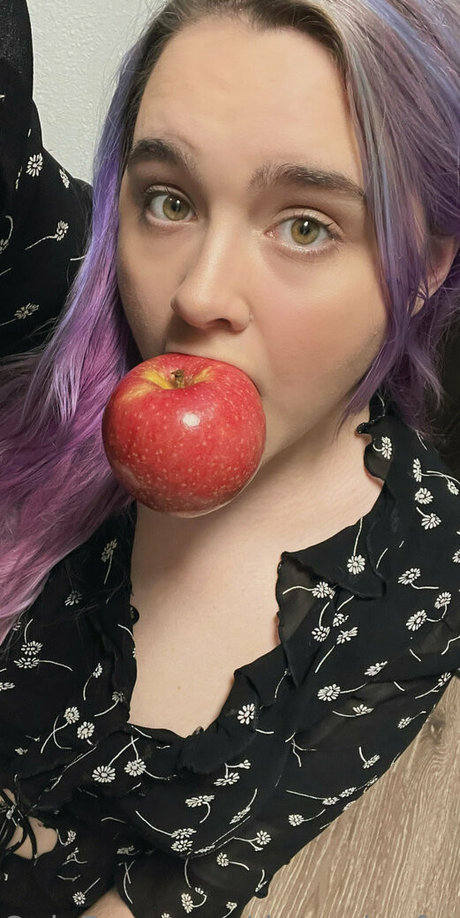 dezzydoefree pornstar nude photos