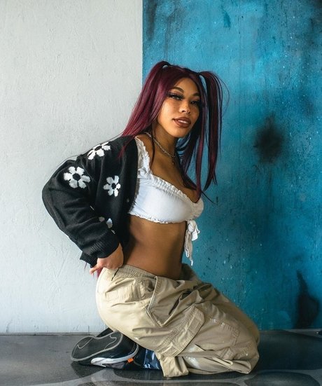 Kiera Please pornstar photos