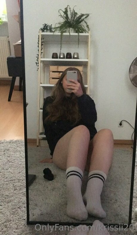 krissii20 nice actress pic