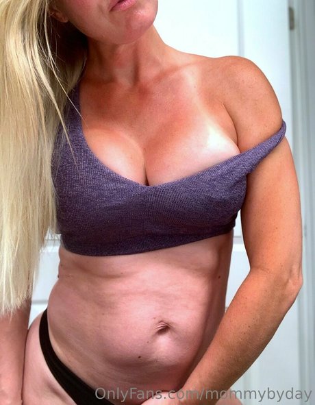 mommybyday actress galleries