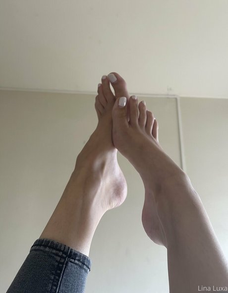 Linaluxareal nude model photos