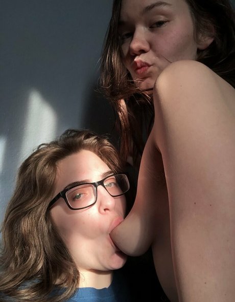 hairy legs onlyfans hot photos