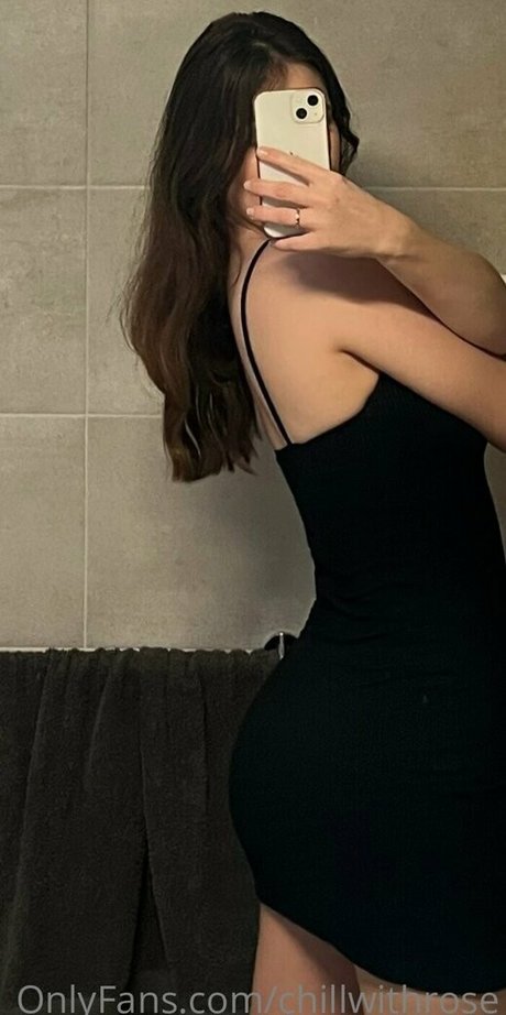 chillwithrose exclusive actress images