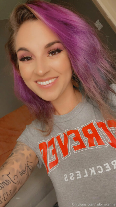 rubyroxanne naked actress pic