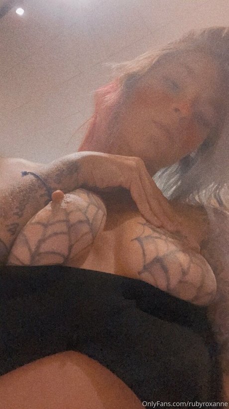 rubyroxanne pornstar sexy gallery
