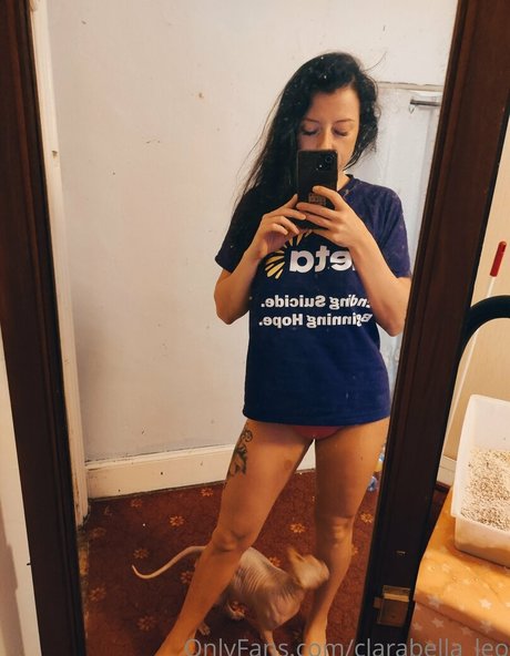 clarabella leo model pornographic pic