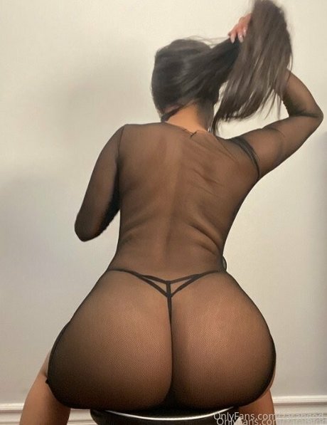 chicks with dicks onlyfans pornographic photo