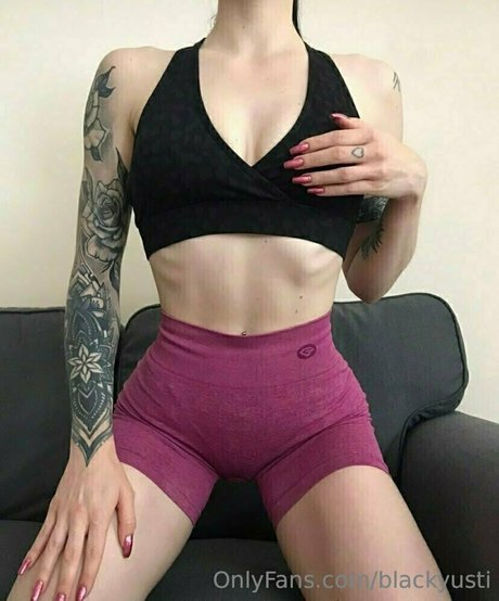 blackyusti hd star photos