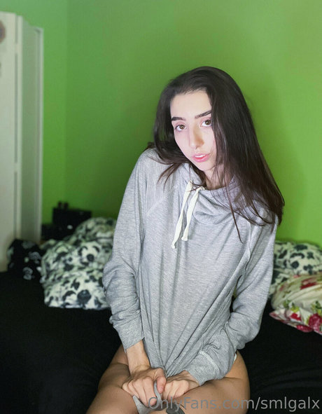 smlgalx sexy model img