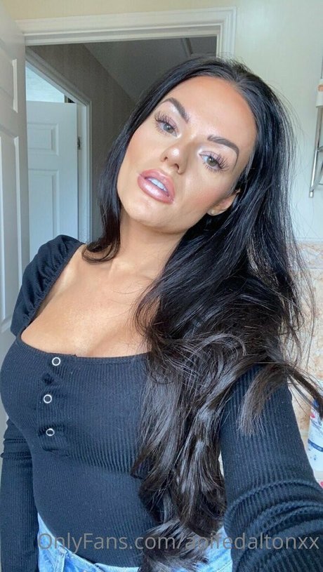 evadeexo star xxx picture