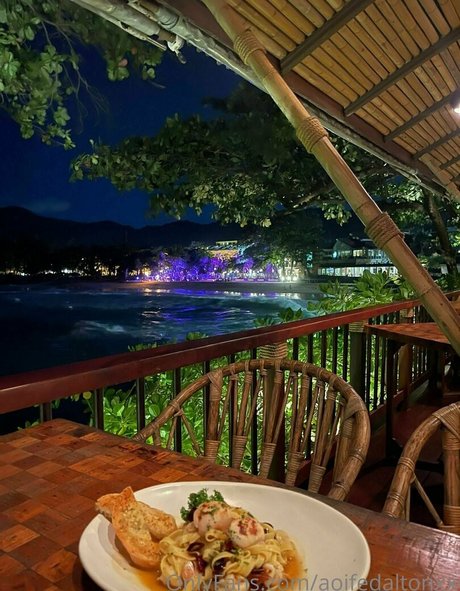 evadeexo model porn img