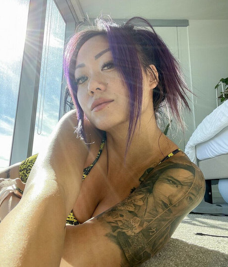 Cynthia Leu exclusive model gallery