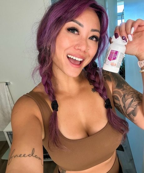 Cynthia Leu perfect model archive