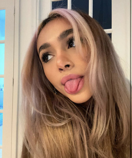 ebony smoking onlyfans erotic archive