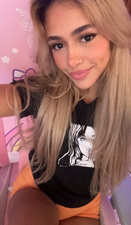 Demisux pornstar xxx photos