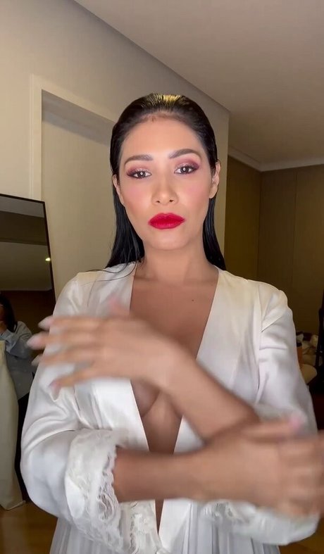 Simone E Simaria star nice images