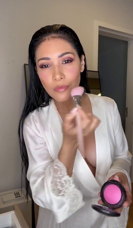 Simone E Simaria porn star pics