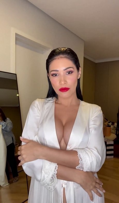 Simone E Simaria nice actress img