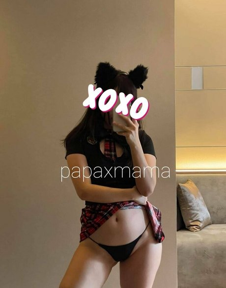 Papaxmama porn model pictures