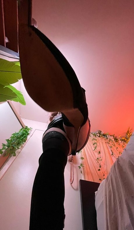 naughty onlyfans nude img