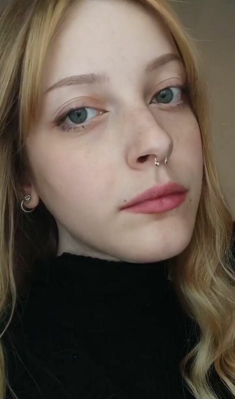 star teen onlyfans naked images