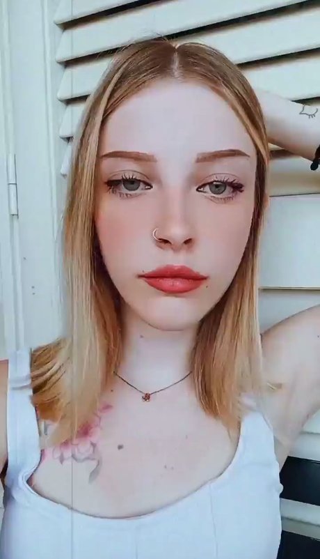 female midget onlyfans art naked img