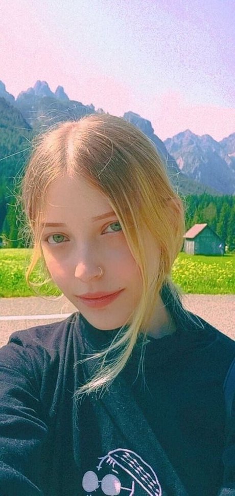 gamer onlyfans erotic photos