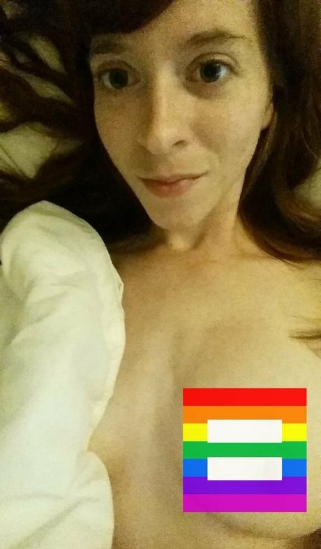 Karaste naked star galleries