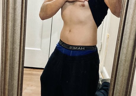 nuttynoah erotic model archive