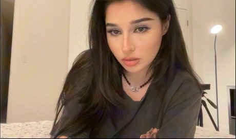 Rachel Raiychu pornographic actress img