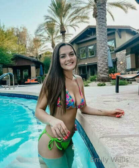 emilywillis18 nudes pornstar img