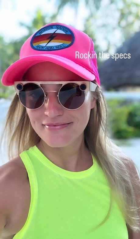 big tits blonde onlyfans free pictures