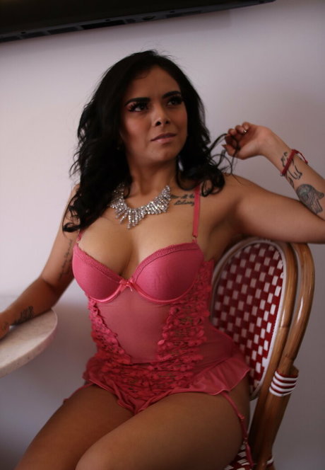paularamosmx model photo