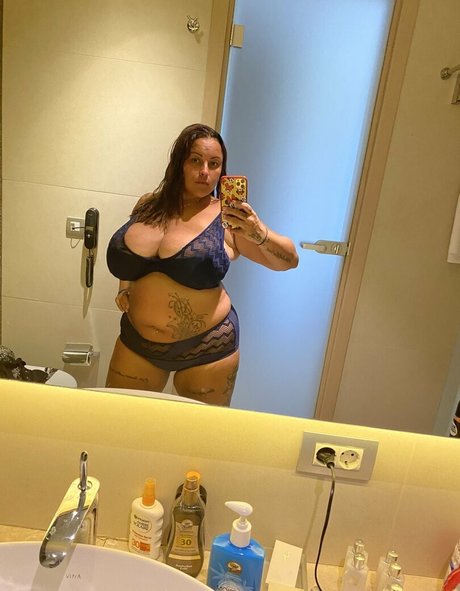 asian tattoos onlyfans pornos img