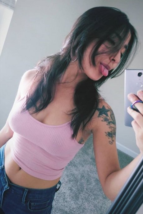 Bia Miyuki pornstar naked photo