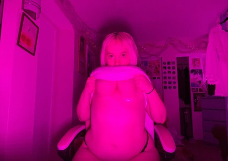 bunnygorll erotic actress archive