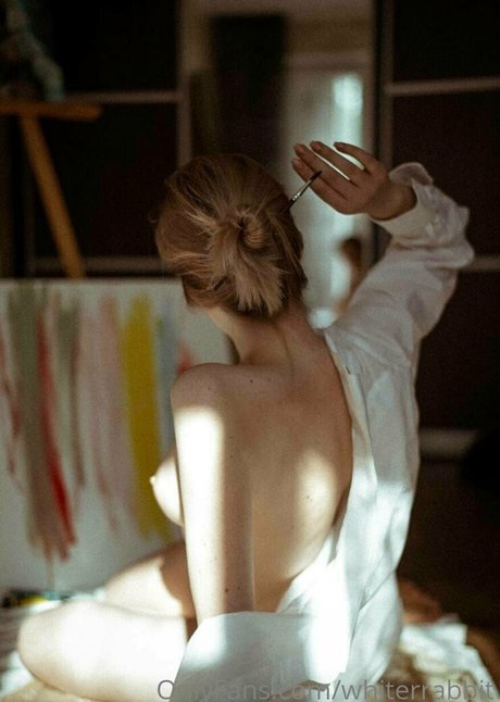 whiterrabbit pornstar sexy photos