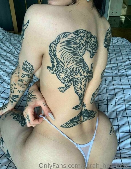 sarah hot tatto model perfect img