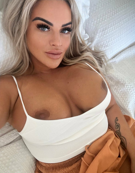 asian couple onlyfans hd images