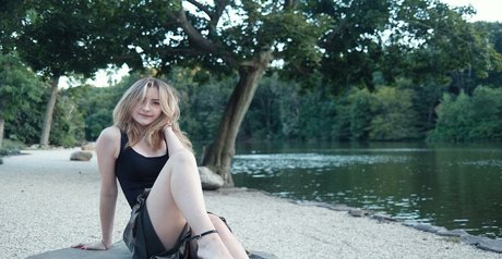 milf tits onlyfans porno photo