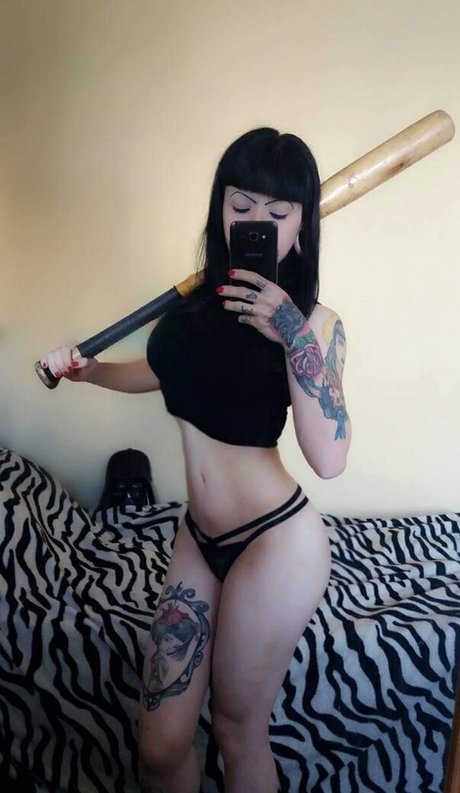 Martha Gomes star exclusive image