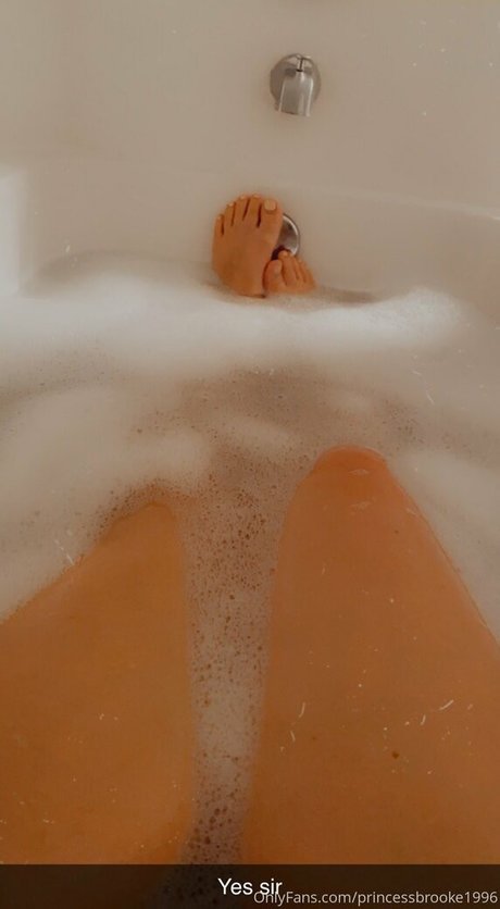 princessbrooke1996 star art image