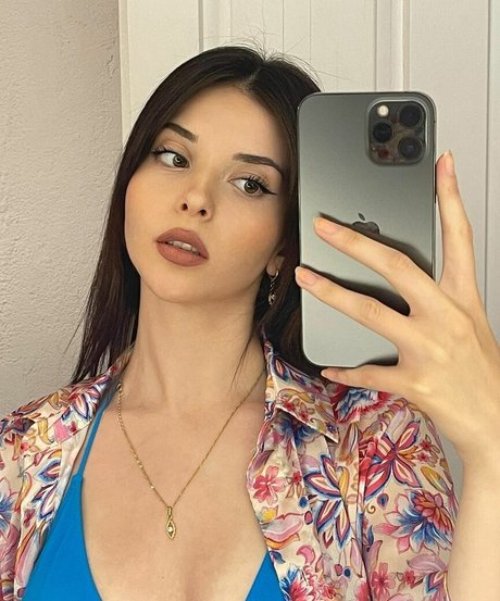 melisayamac exclusive star photos