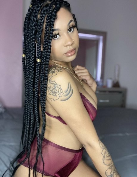 officiallyariaa high quality star images