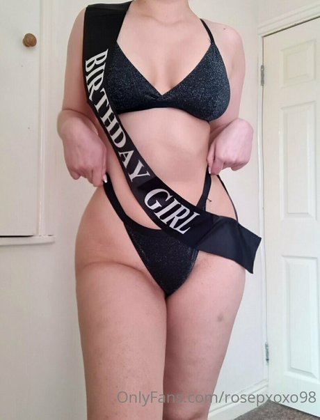 rosepxoxo98 exclusive pornstar pic