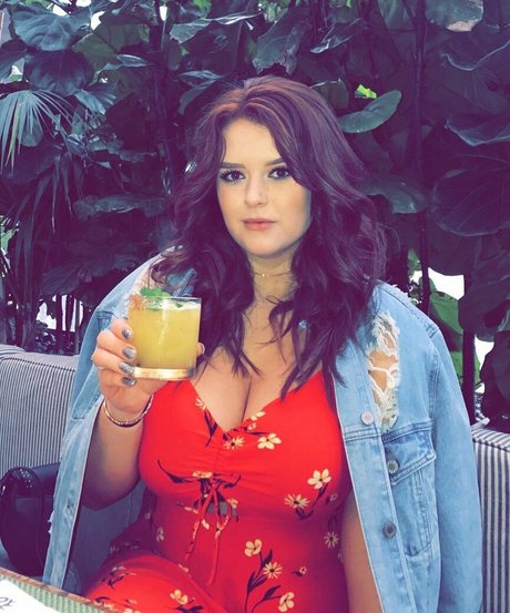 TheBrookelyn model porn images