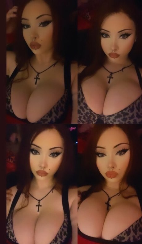 toiletseatshawty sexy actress photos