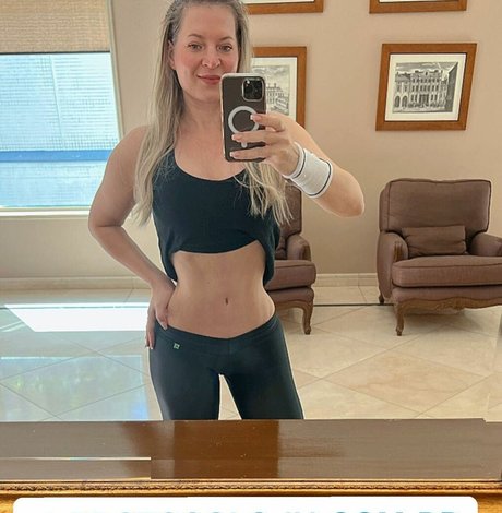 Joice Hasselmann hot model archive